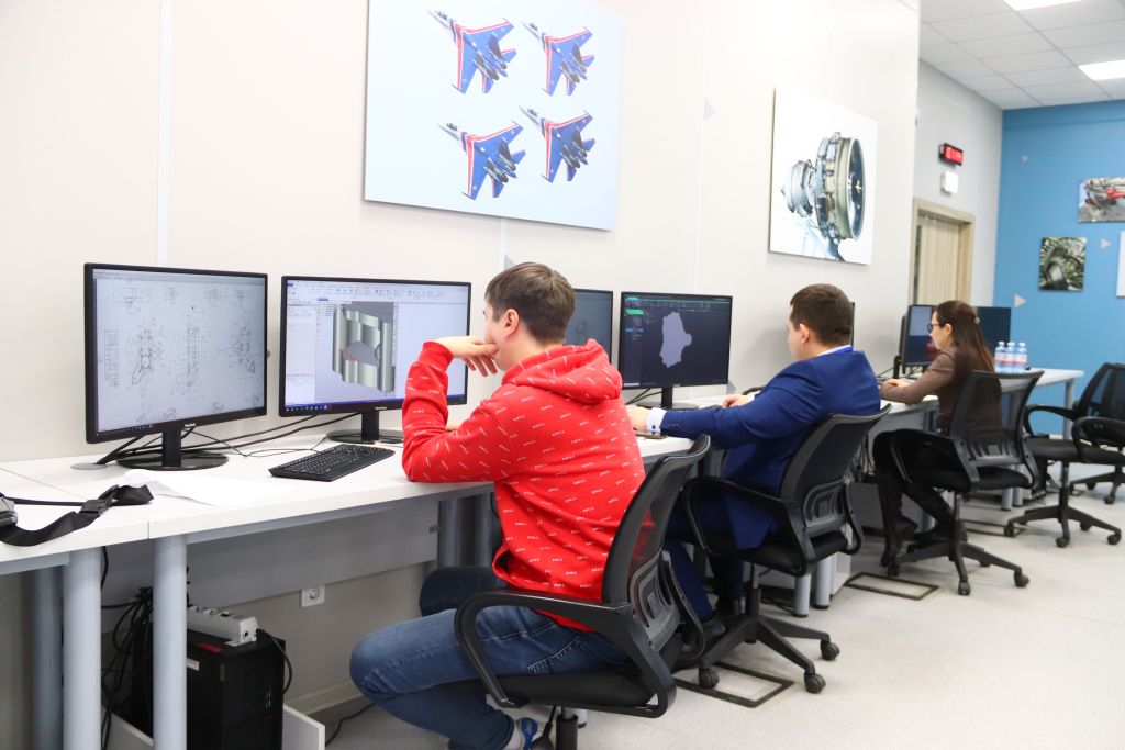 Инженеры-конструкторы состязаются в компетенции CAD-технологии в металлообработке