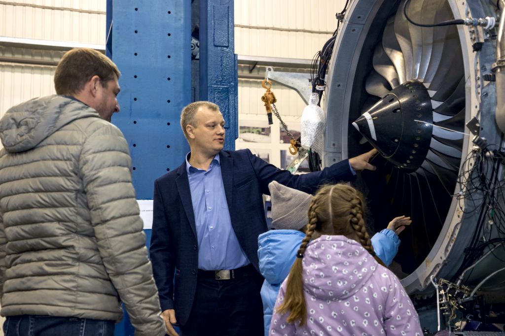 2_В испытательном корпусе.jpg 2_В испытательном корпусе.jpg