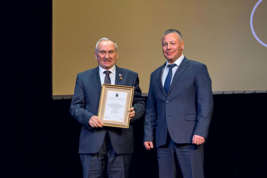 2_Вручение благодарности губернатора Ярославской области.jpg 2_Вручение благодарности губернатора Ярославской области.jpg