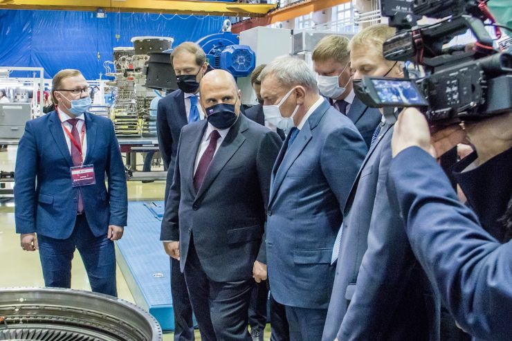 Михаил Мишустин посетил предприятия НПК «Пермские Моторы»