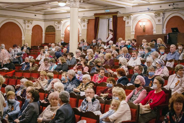 В Перми более 600 ветеранов-моторостроителей собрались накануне Дня Великой Победы
