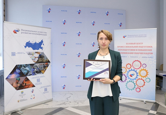 В ОДК-УМПО успешно реализуется практика наставничества на производстве